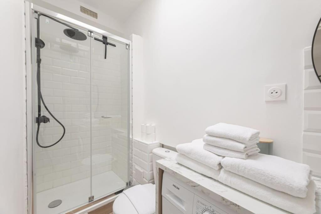 Apartment 1 Bedroom # Paris 14 # Alesia Esterno foto